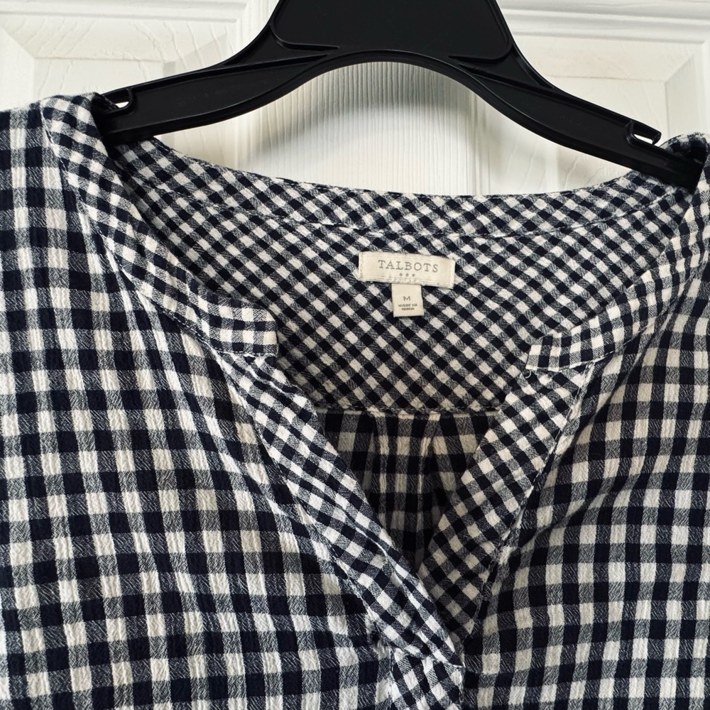 Talbots Black & White Gingham Blouse Womens Size Medium V-neck 100% Cotton - Picture 2 of 6